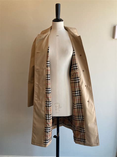 burberry the camden car coat size 08 yellow|burberry camden heritage coat.